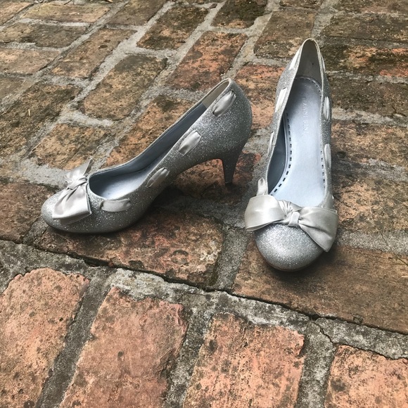 Gianni Bini Shoes - Gianni Bini Glitter Heels